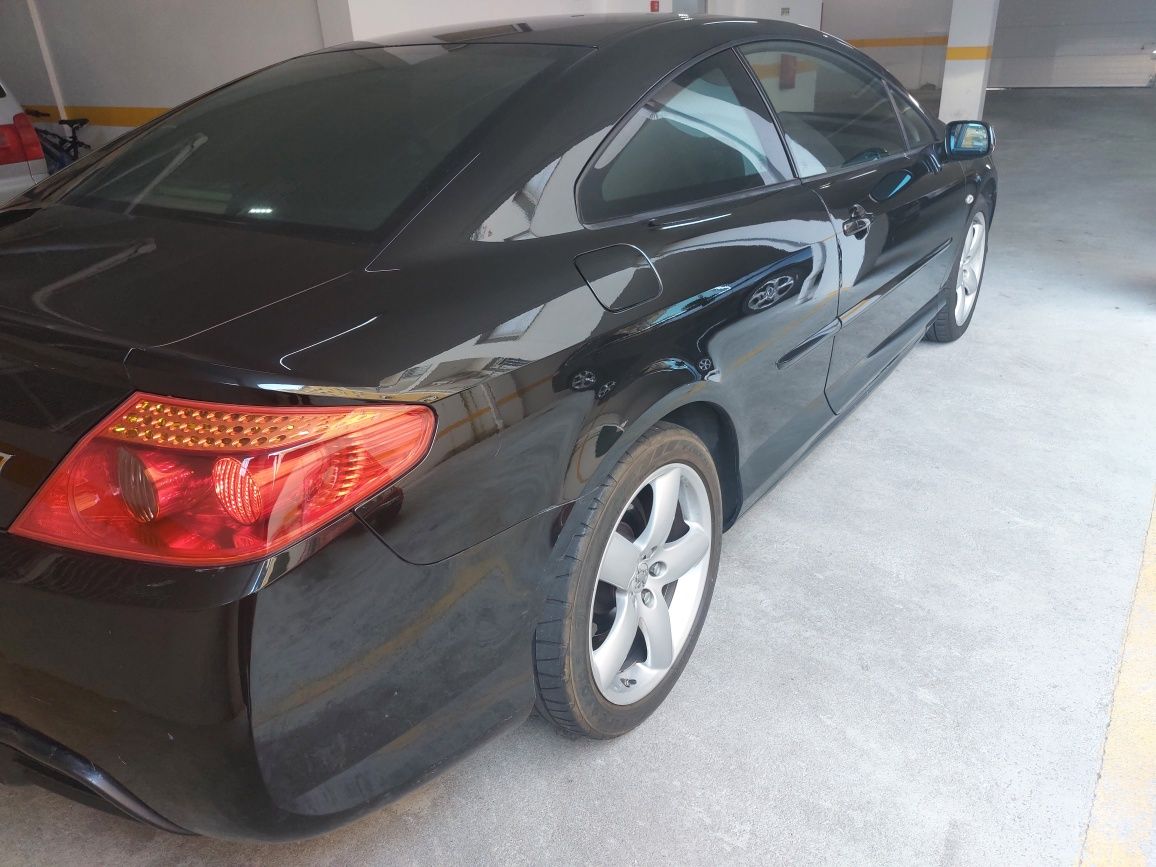 Peugeot 407 coupe