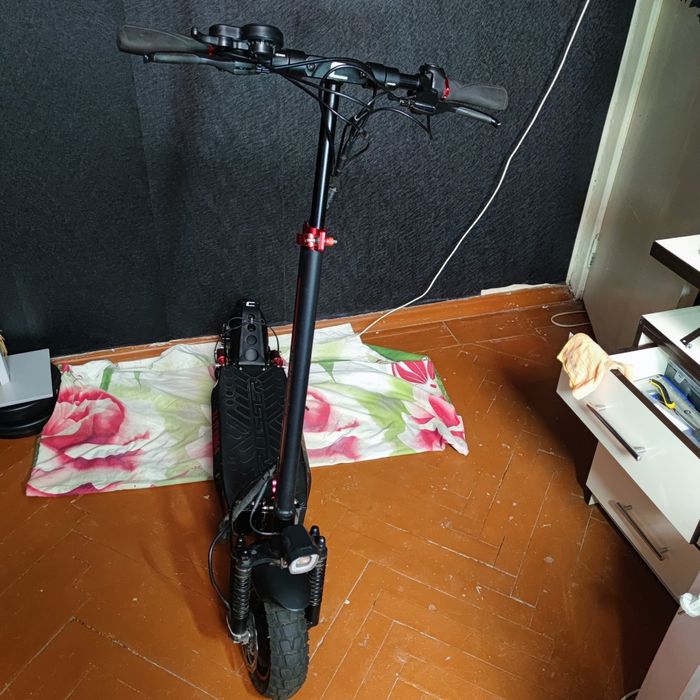 Электросамокат/3000 кВт !/ Croser t4 turbo s