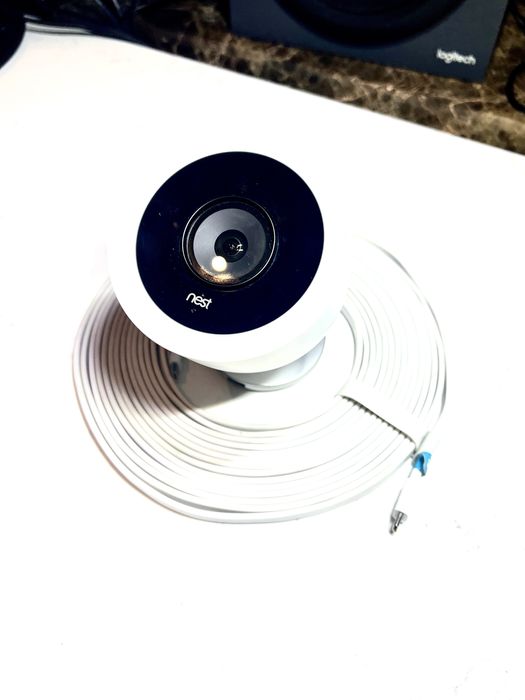 Nest Cam IQ outdoor (kamera zewnętrzna + kabel 7,5m)