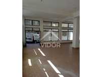 Loja 125m2 Sacavém