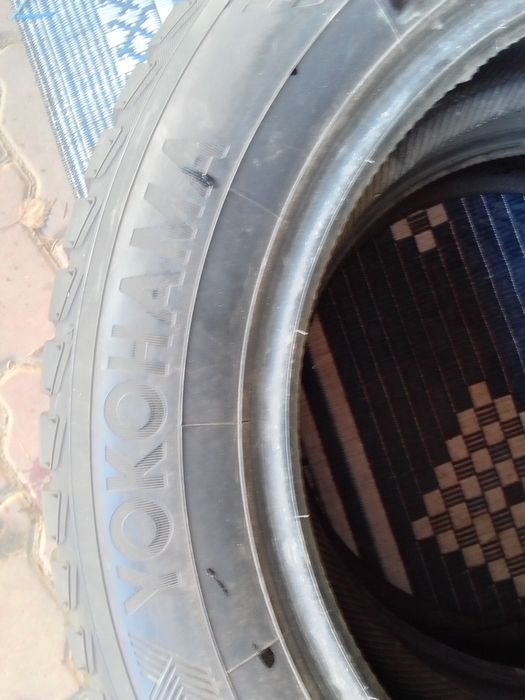 Cena za 2 Opony zimowe 205/60r16 YOKOHAMA 7mm