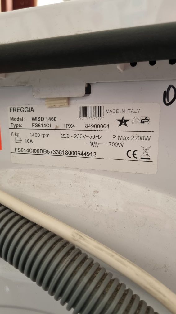 інверторна вузька пральна машина Freggia wisd 1460