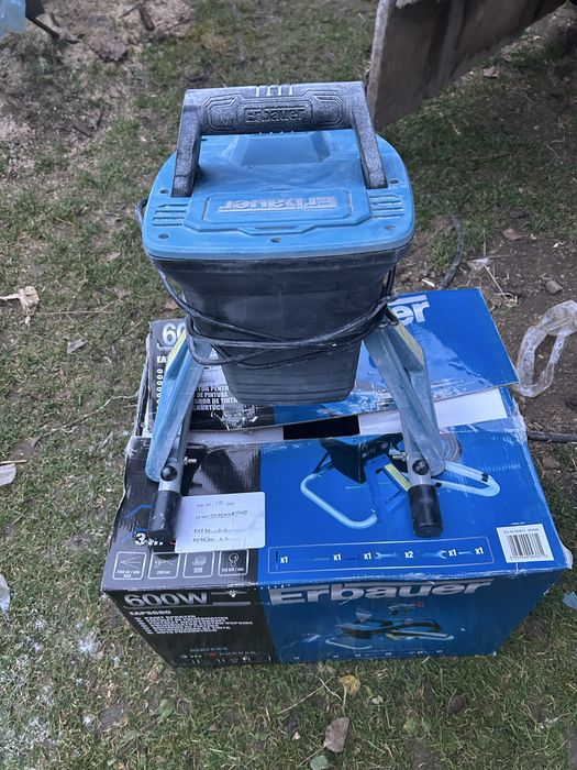 Фарбопульт безповітряний Erbauer