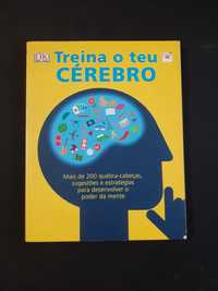 Livro quebra-cabeças Treina o teu cérebro