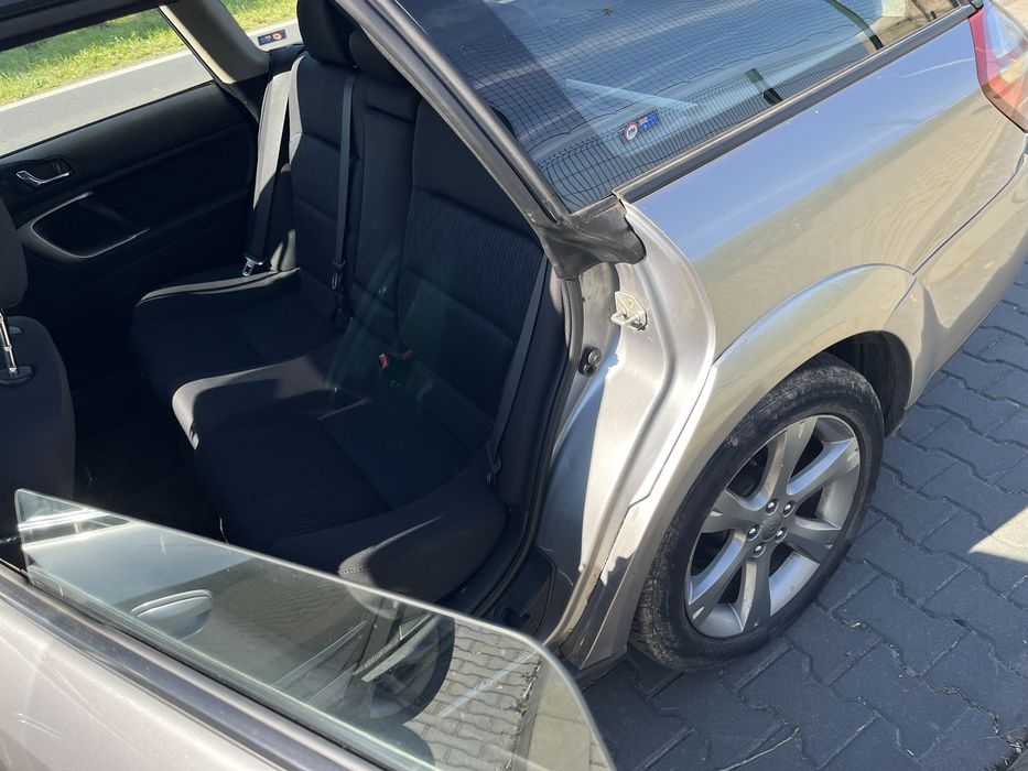 Sprzedam Subaru Outback 2.0 cm 150 kw 4x4 HAK R Android mały przebieg