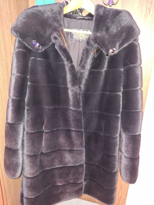Зимовий жіночий одяг.