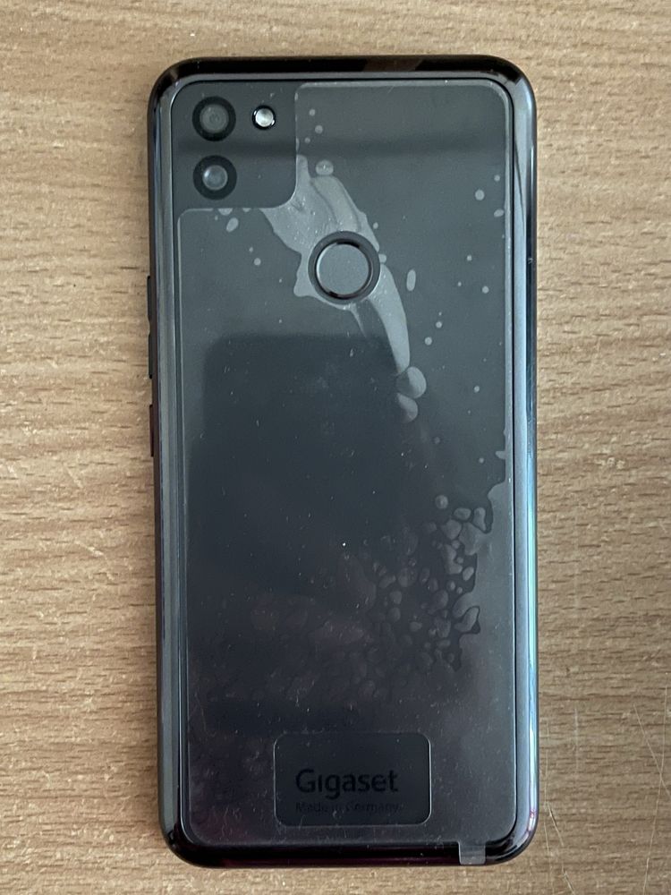 Смартфон Gigaset gs5