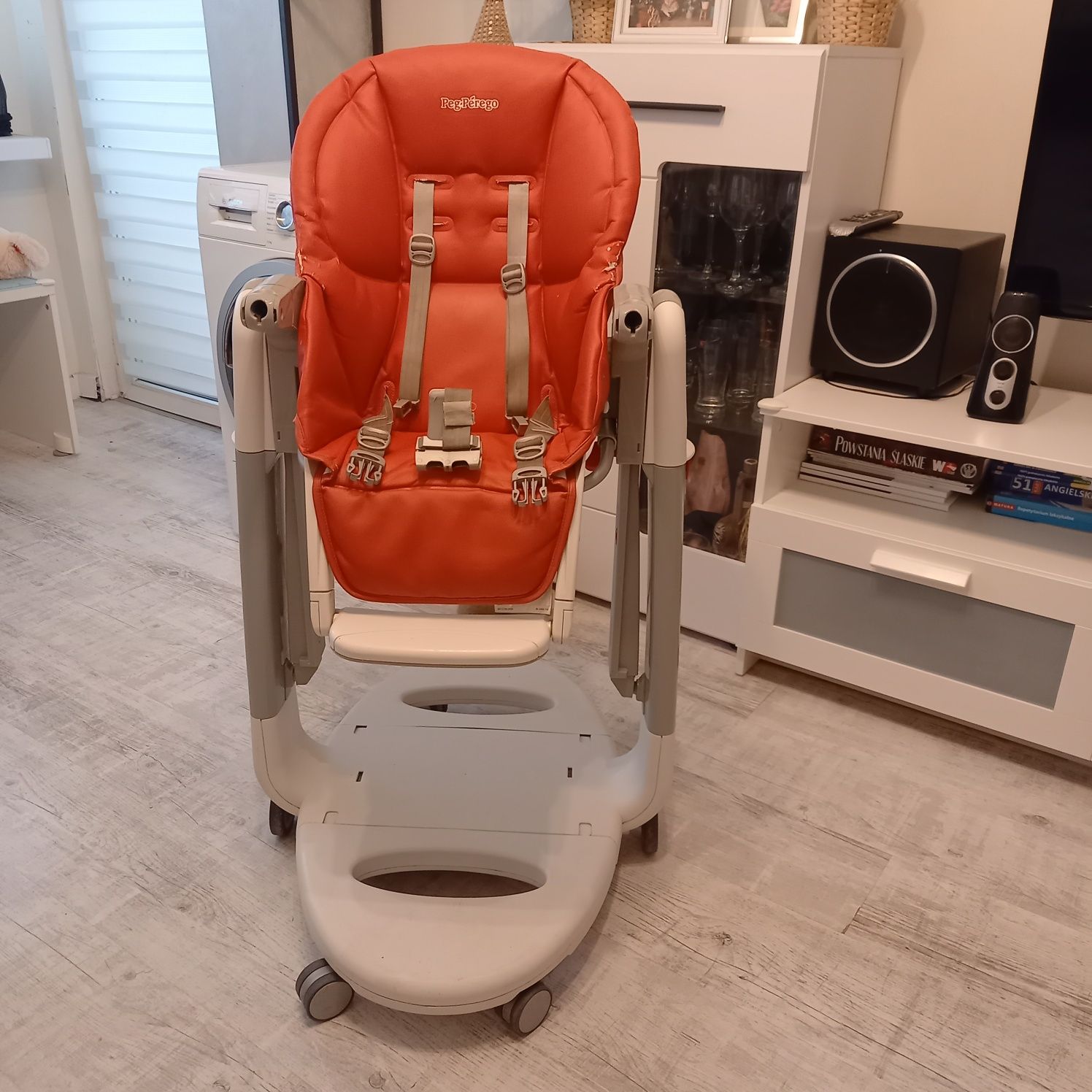 Krzesełko do karmienia Peg Perego Tatamia 3w1 leżaczek huśtawka