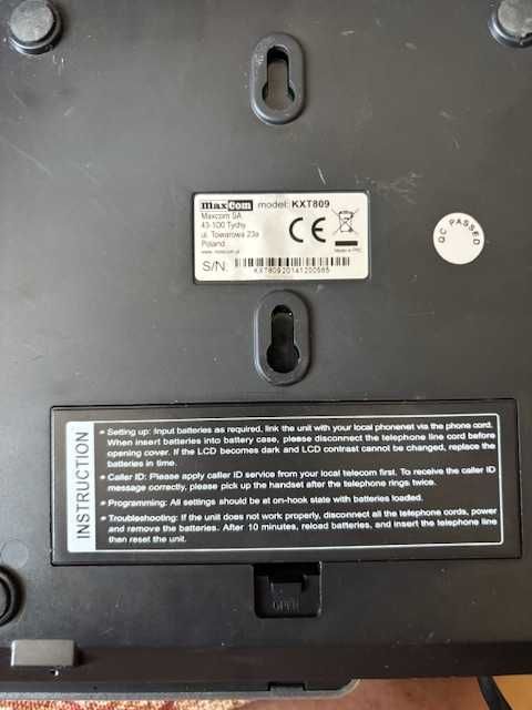 Telefon MAXCOM KXT 809