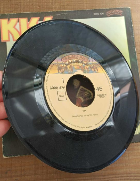 Vintage disco vinil 45 rotações Kiss Shandi