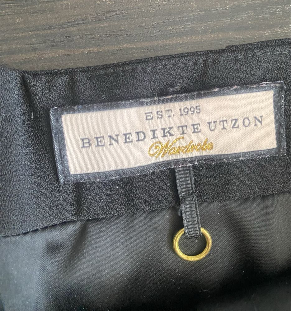 Elegancka spódnica Benedikte Utzon Rozmiar S