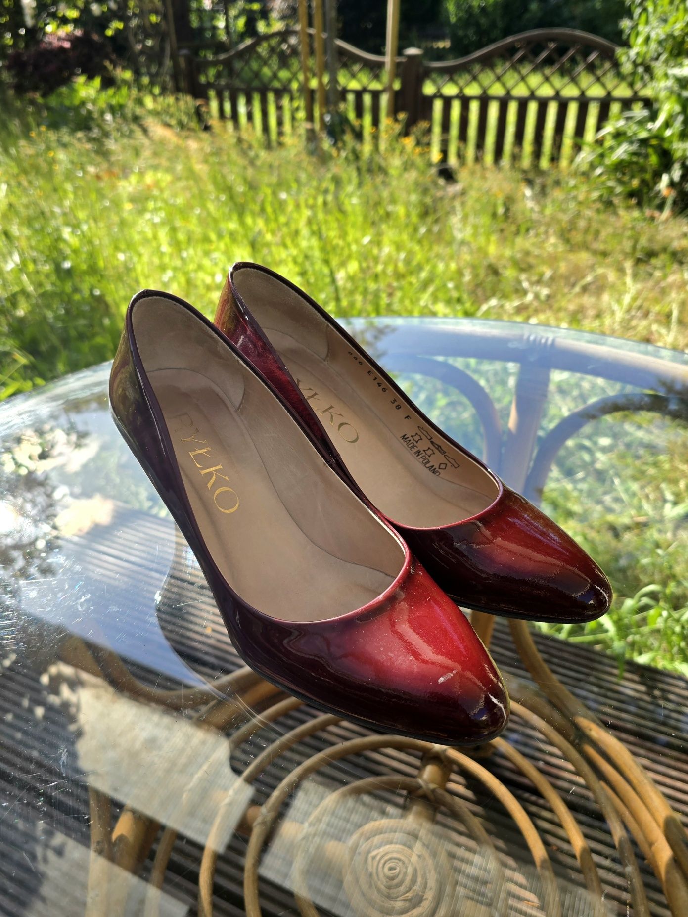 Ryłko Bordowe Buty na obcasie czółenka skóra lakierowana wine red