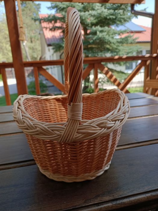 Koszyczek na święconkę Wielkanocną