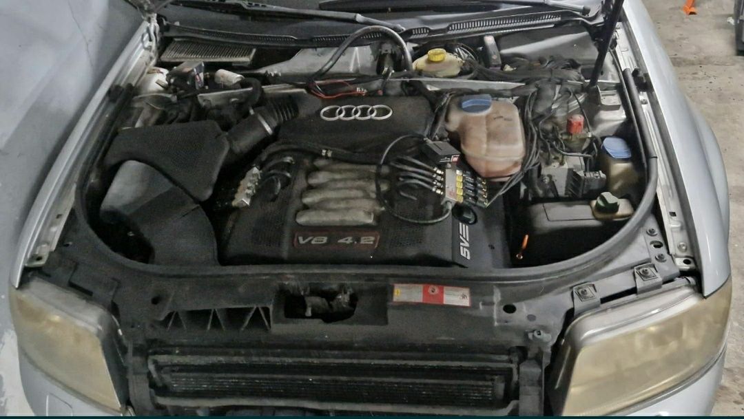 Audi A6 S6 C5 4.2 V8 peças