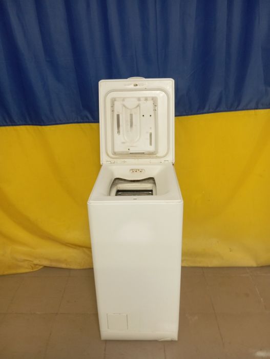 Стиральная машина Zanussi ZWT3105