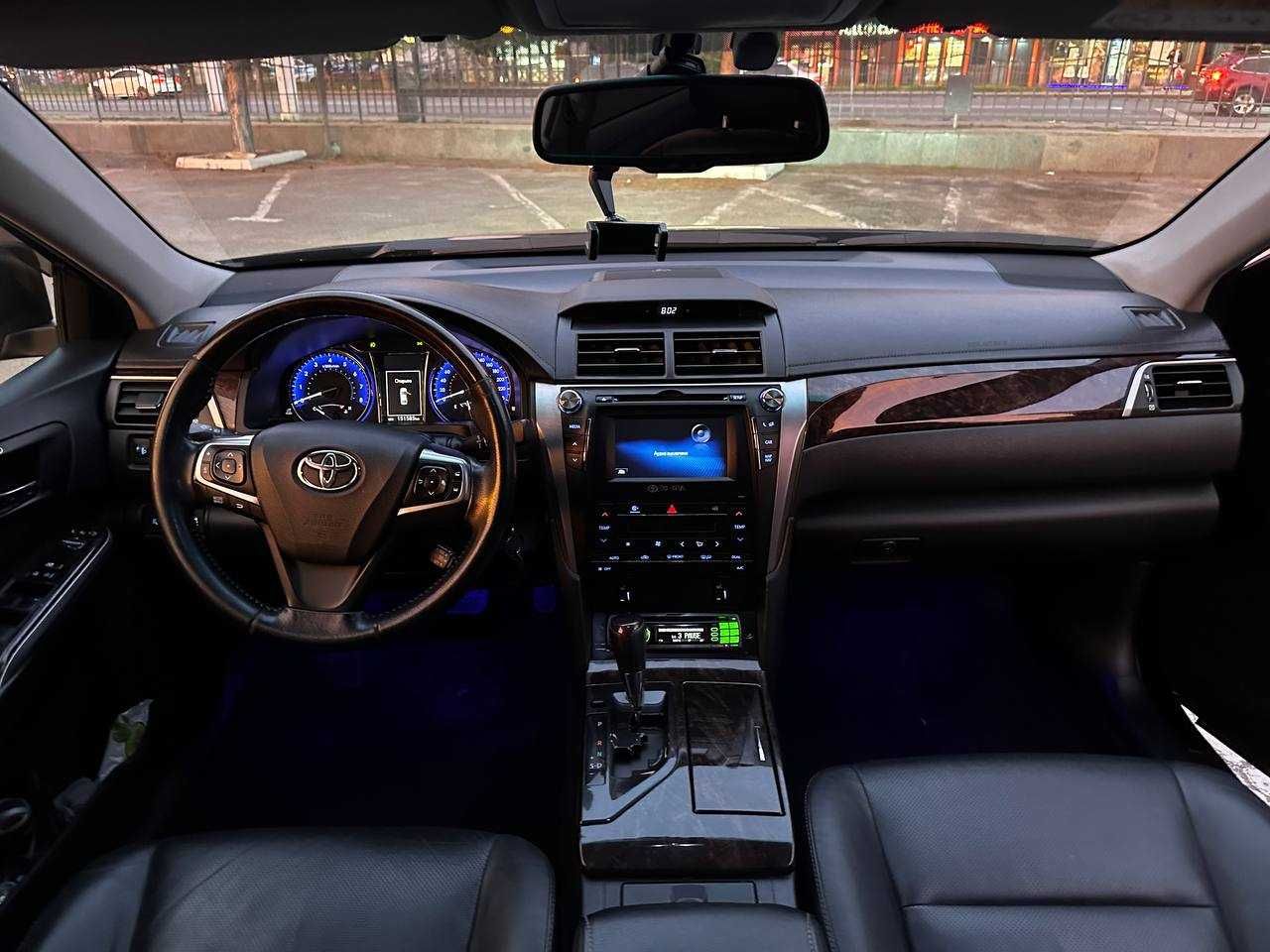 Продам Toyota Camry Elegance 2014 Официальный!