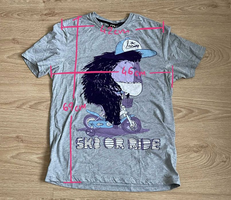 T-shirt Gorila veludo Bershka L