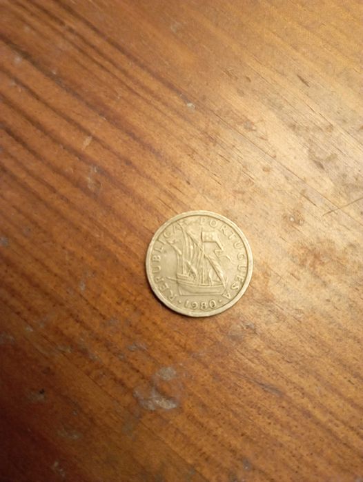 Moedas 2$50 Escudos anos 1976 a 1981
