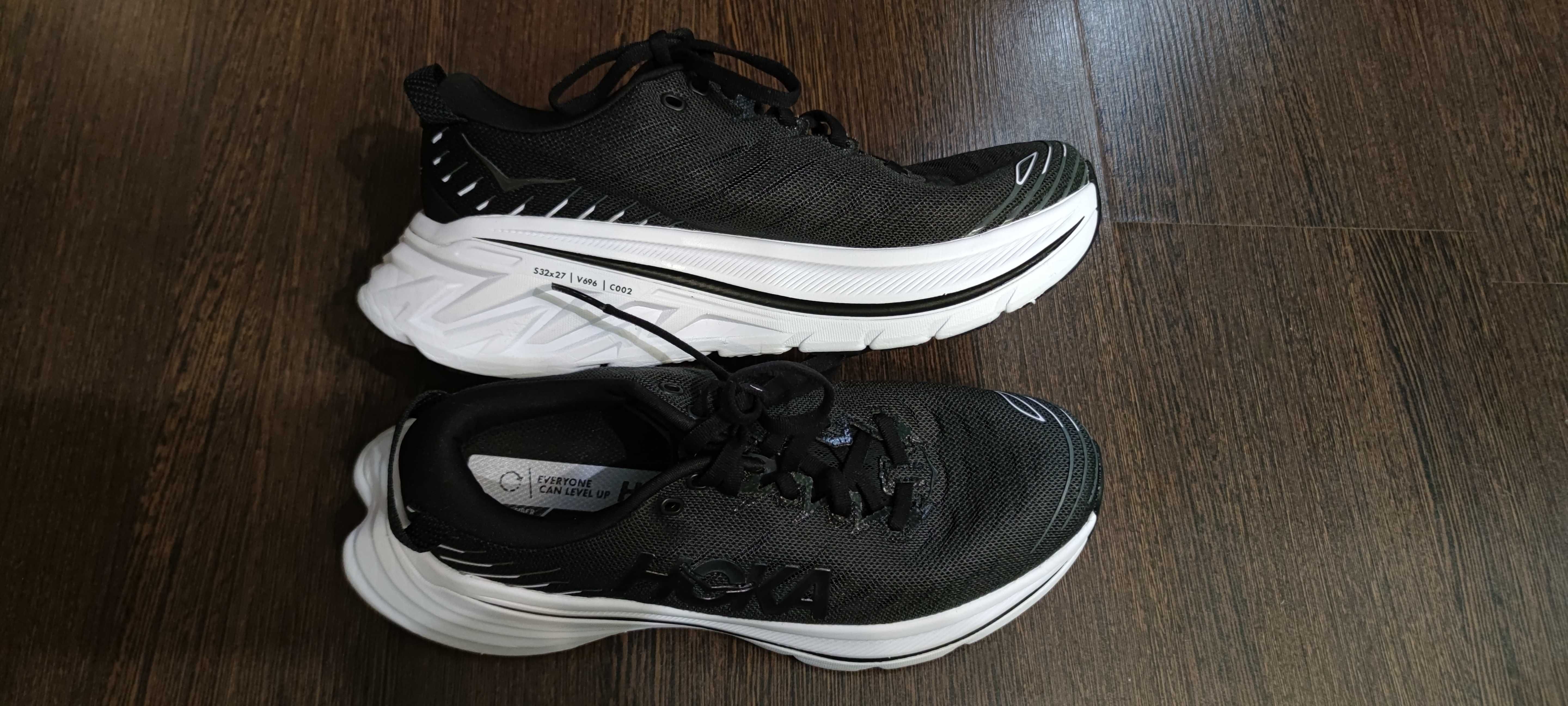 Кросівки Hoka Bondi X.   Р 40     25см