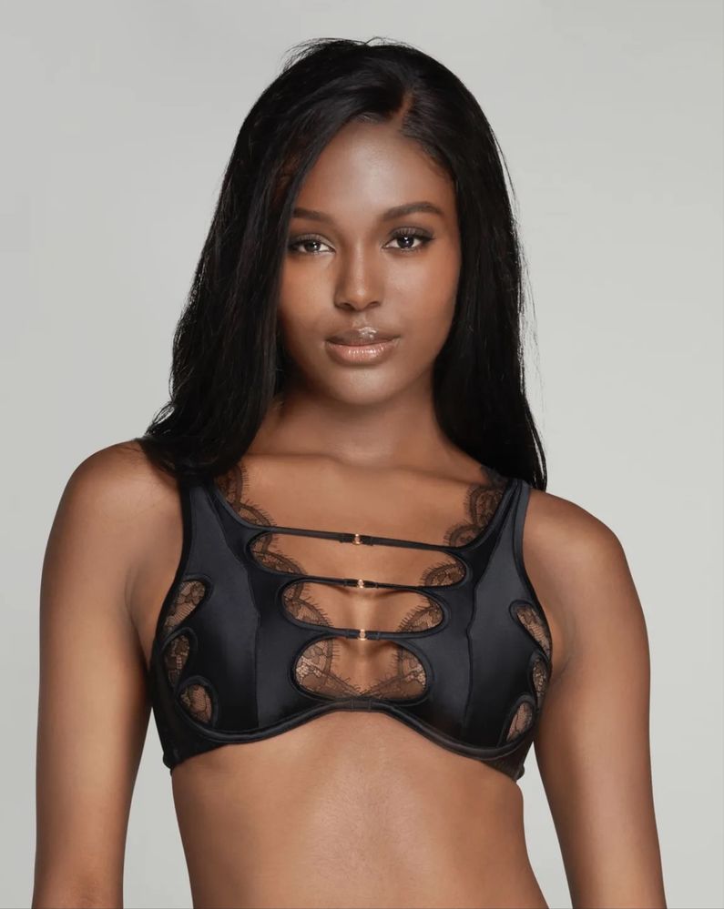 Роскошный комплект Agent Provocateur оригинал 75В (34В) / S (2)