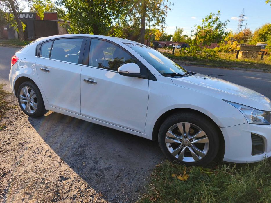 Продажа авто Chevrolet Cruze 1.7 turbo diezel 2013 в гарному стані