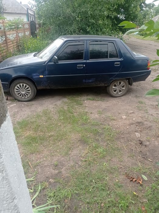 Продам Славуту 25000 договорная