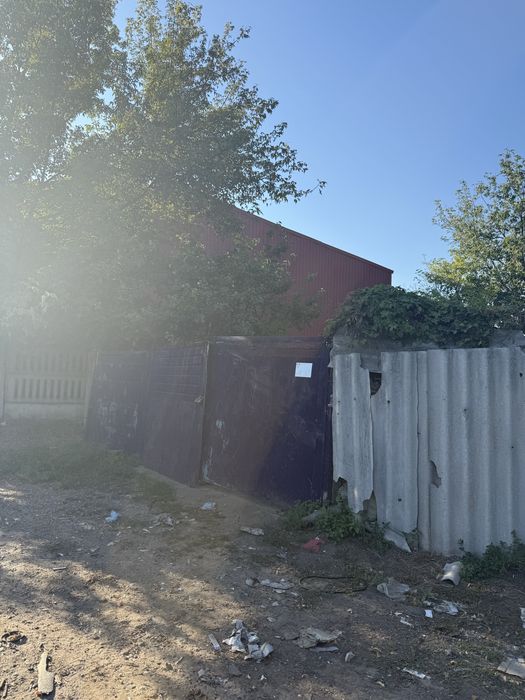 Приміщення продам (майстерня по ремонту автомобілів)