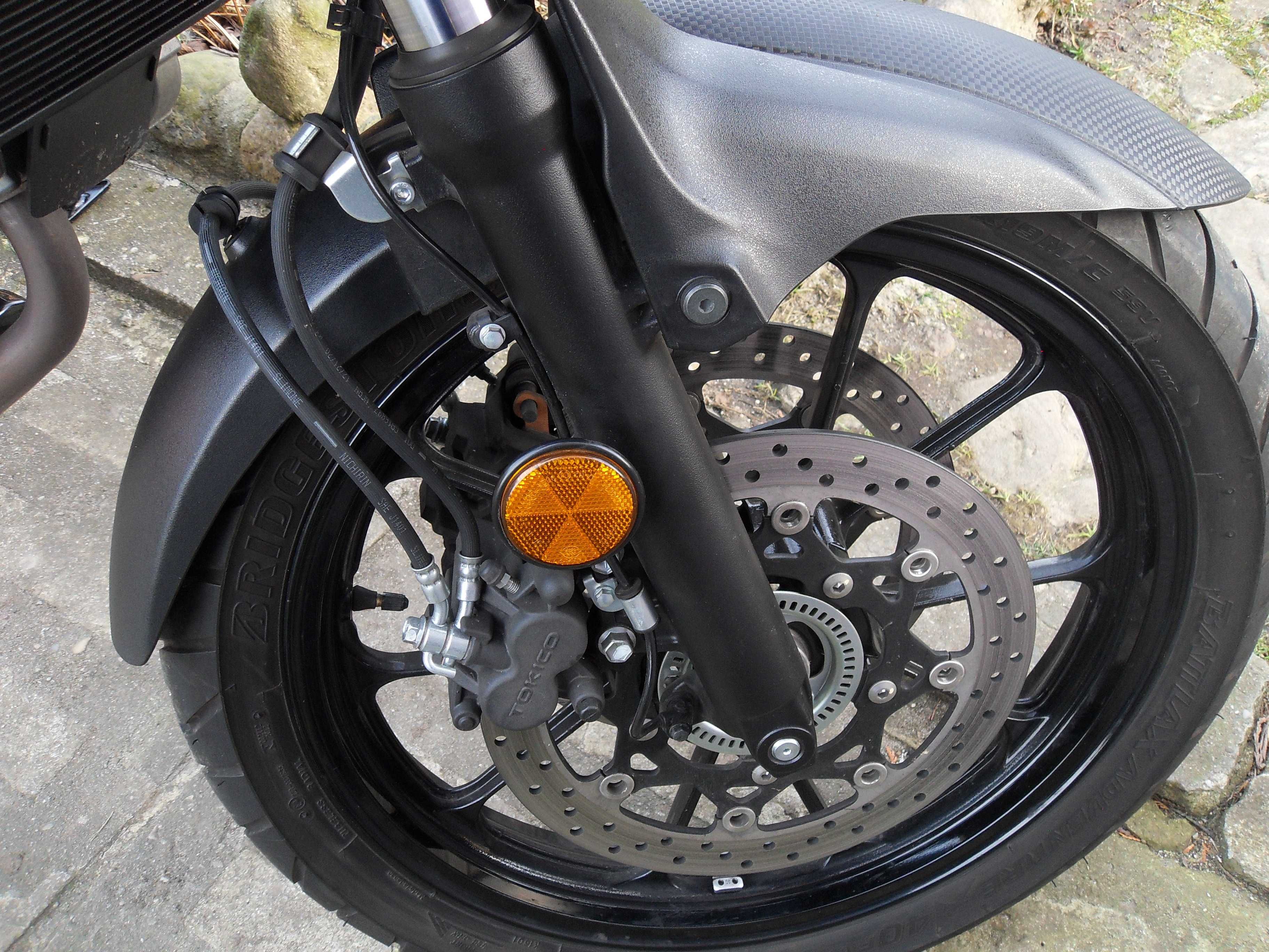 suzuki v-strom dl 650