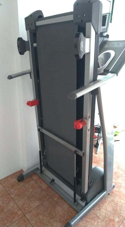 Passadeira BH Fitness Explorer Pro