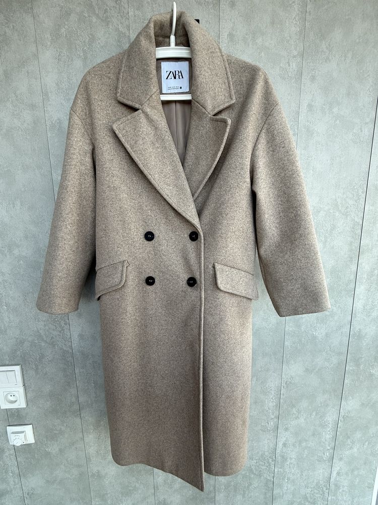 Пальто Zara бежеве XS