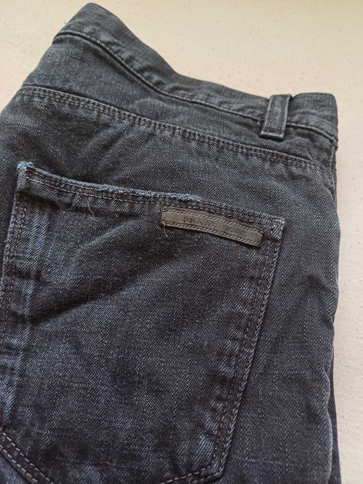 Prada dżinsowe spodnie rozmiar M