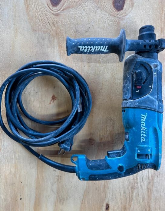 Młotowiertarka udarowa SDS+ Makita HR2470