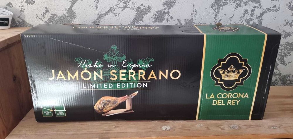 Хамон Серано. Набір