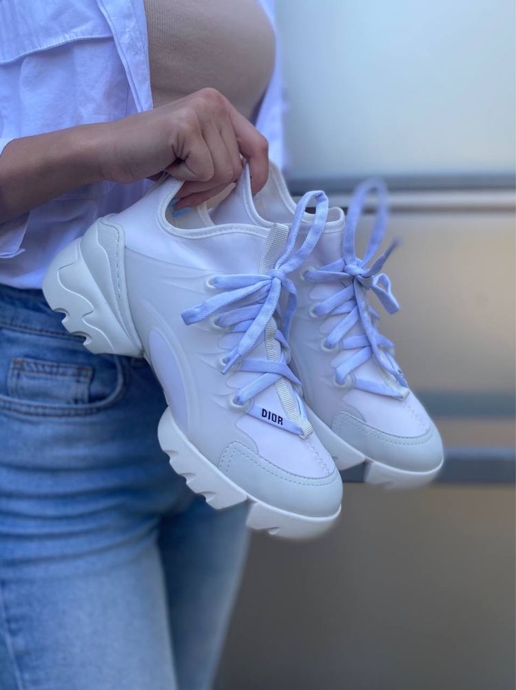 Buty Dior D Connect white