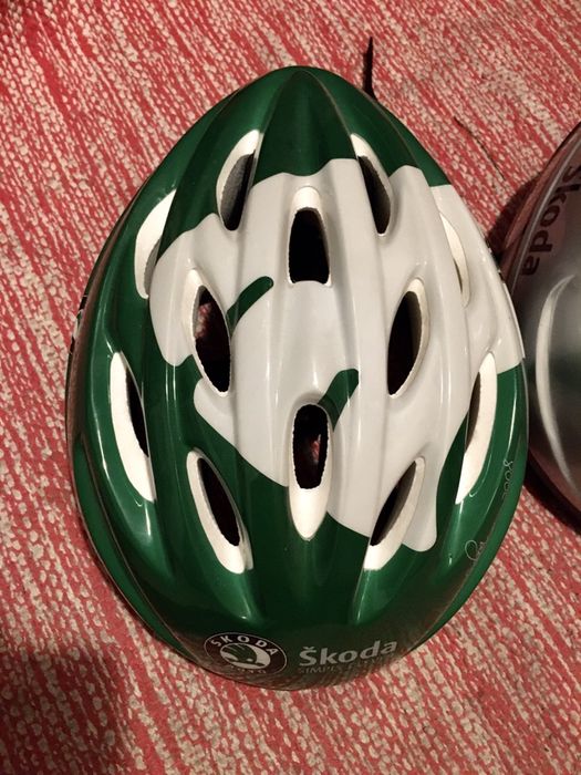 Capacetes bicicleta e trotinete