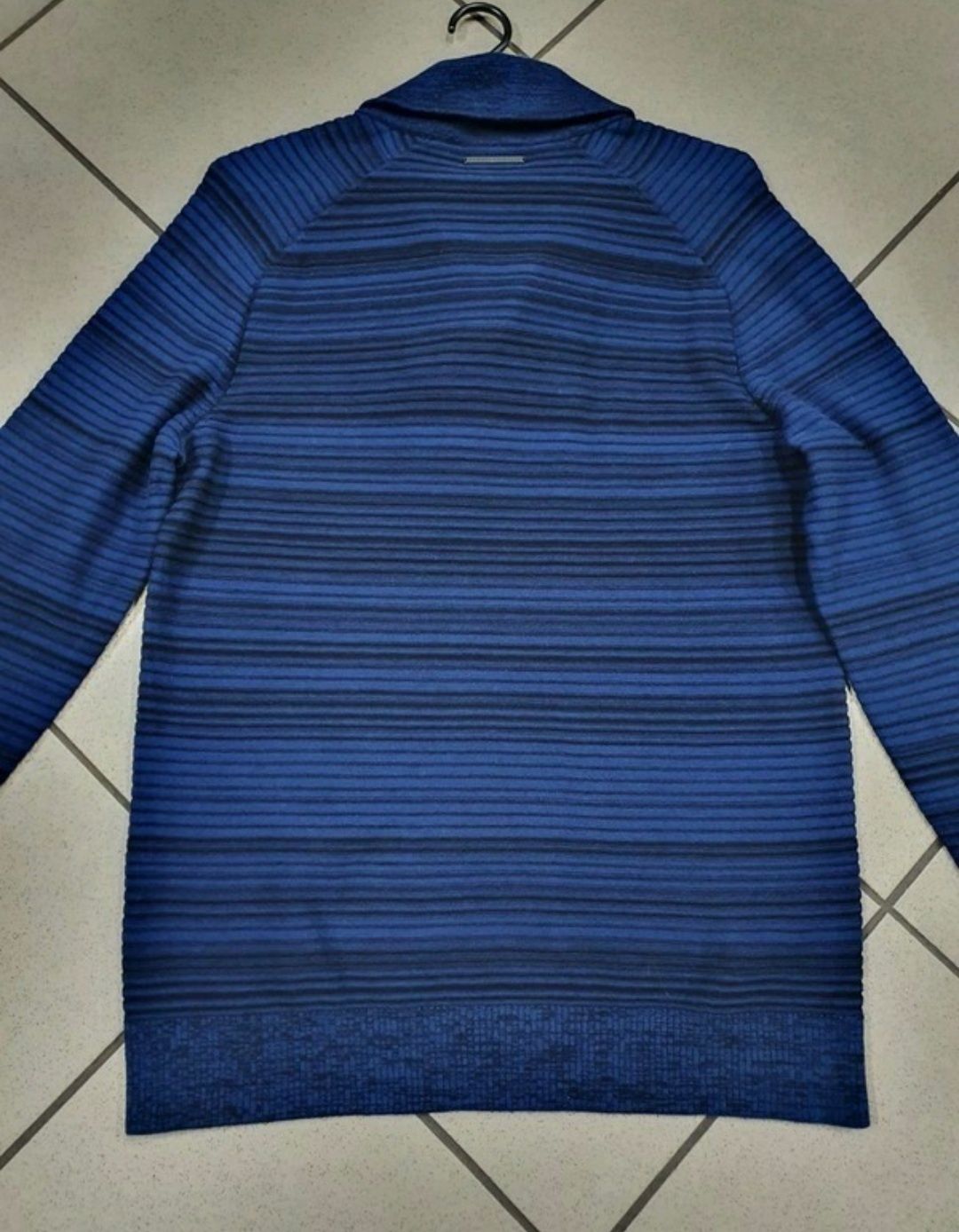 A/X USA Elegancki sweter męski r M