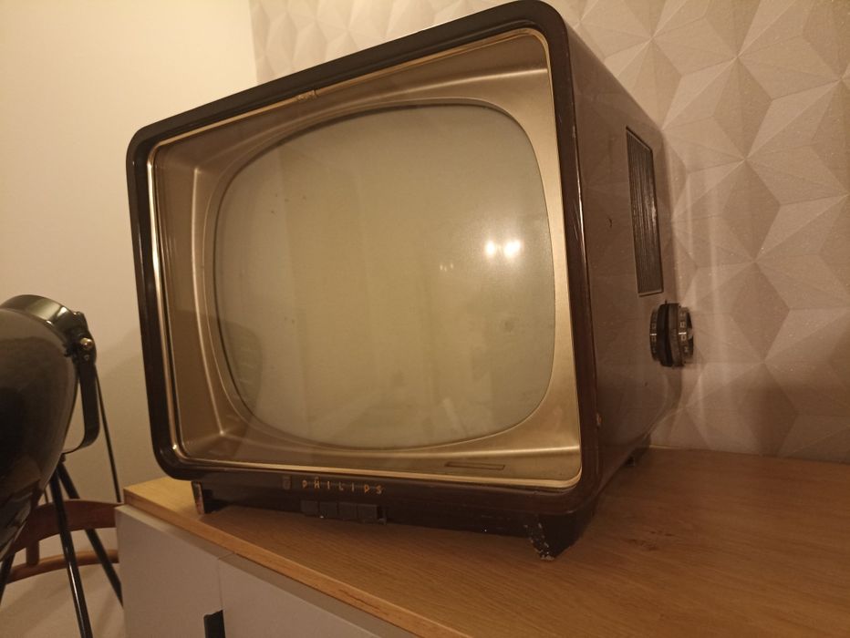 Stary telewizor Philips Vintage Retro