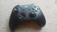 Oryginalny pad do Xbox One i Series S X