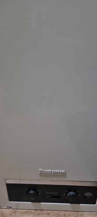 Buderus Logamax UO44-24K V2 dwufunkcyjny