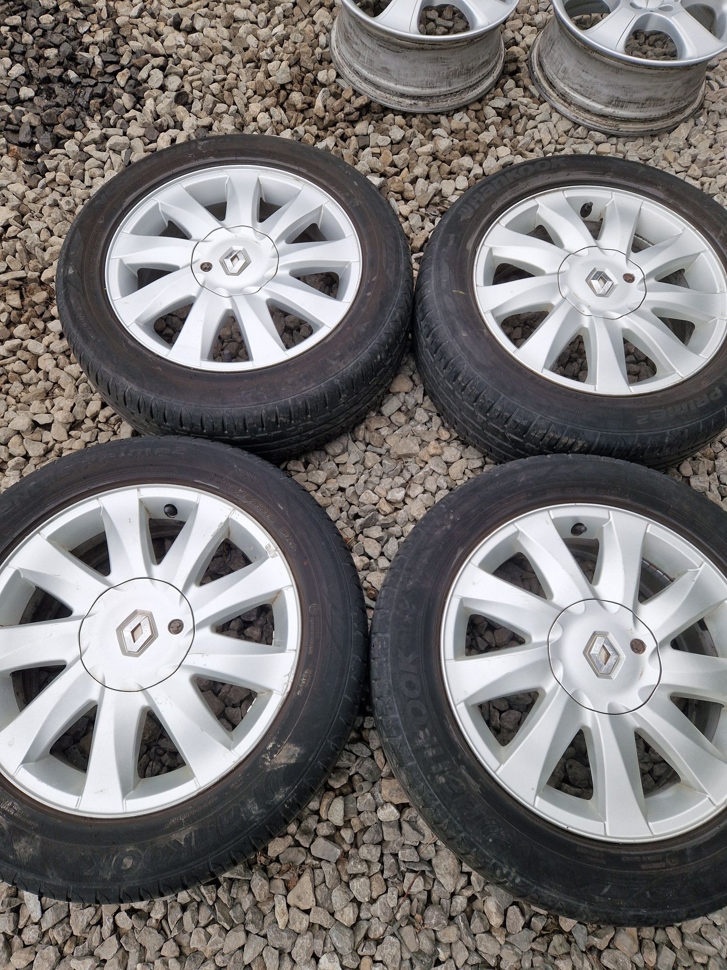 Felgi 4x100 r16 renault opony gratis