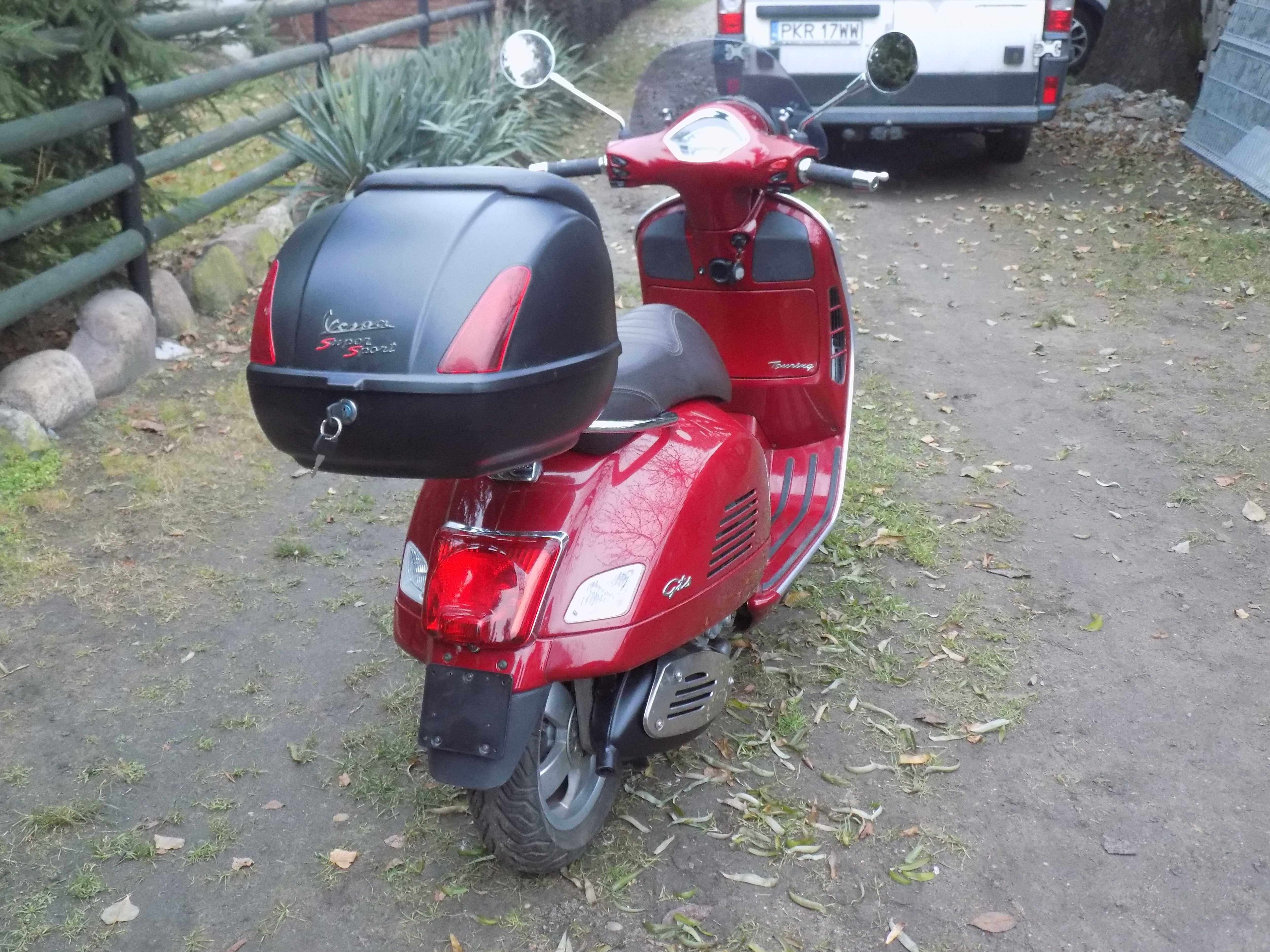 piaggio vespa gts 300