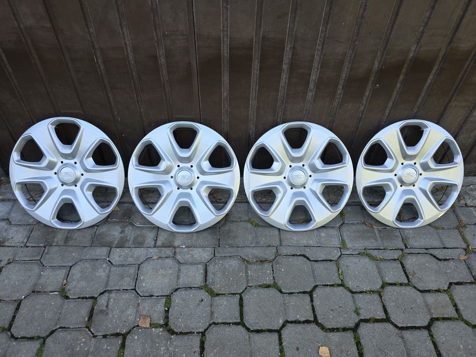 Oryginalne Kołpaki 15" Ford Fiesta 4x108 C B max Fusion Focus KA+