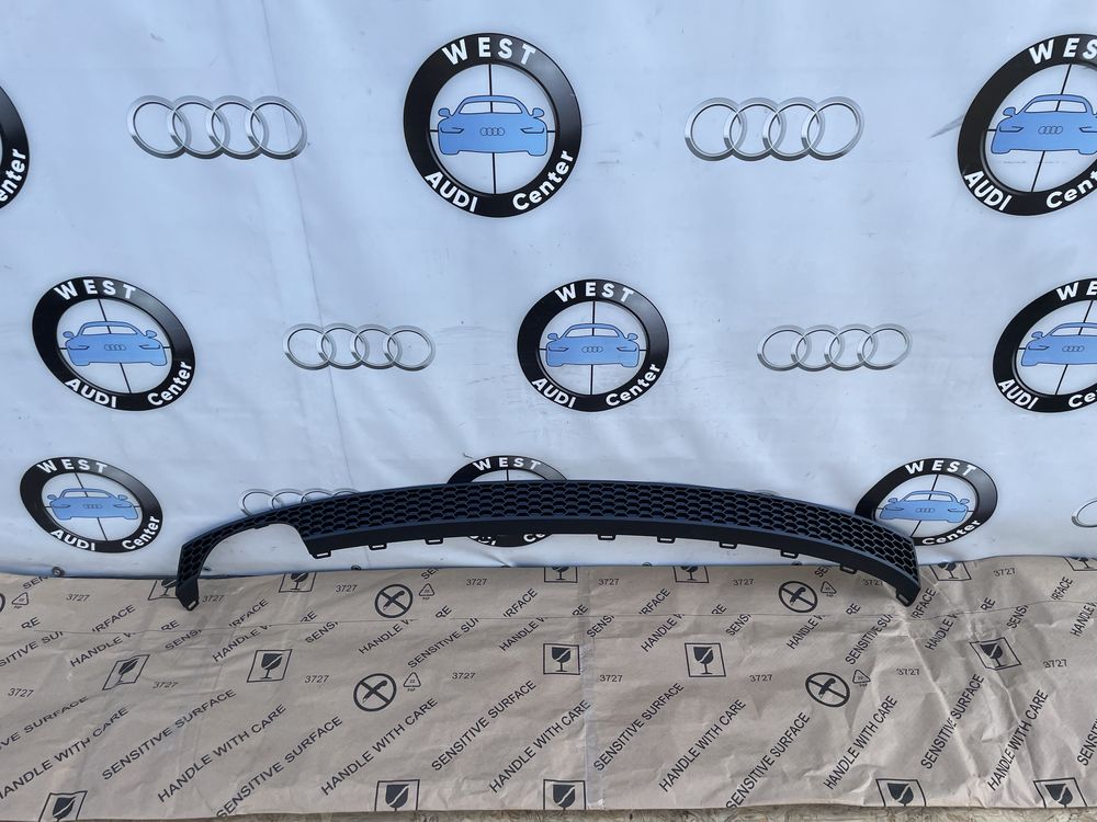 8K0807333A01C Губа заднього бампера audi a4 b8 s line