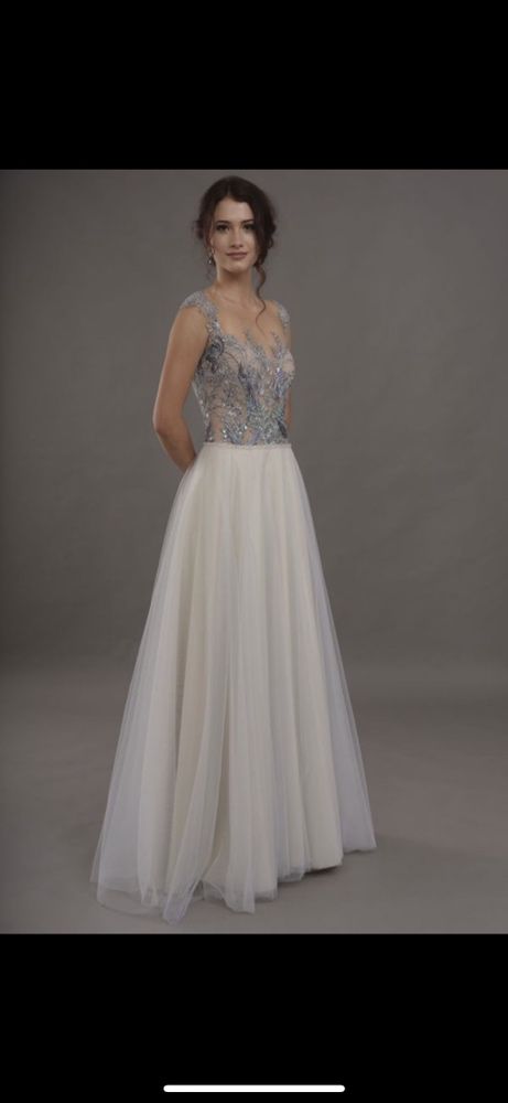 Wyjątkowa Suknia Ślubna Julia Rosa 950 rozmiar 38