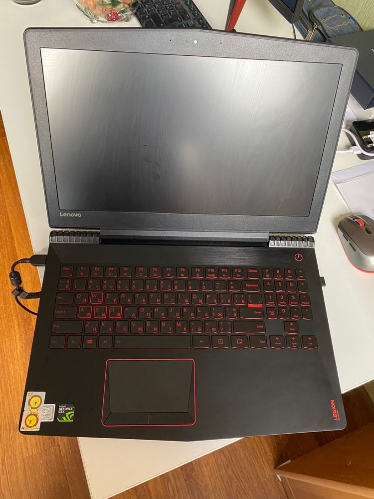 Ноутбук Lenovo Legion Y520-15IKBN Black (80WK00YVRA)