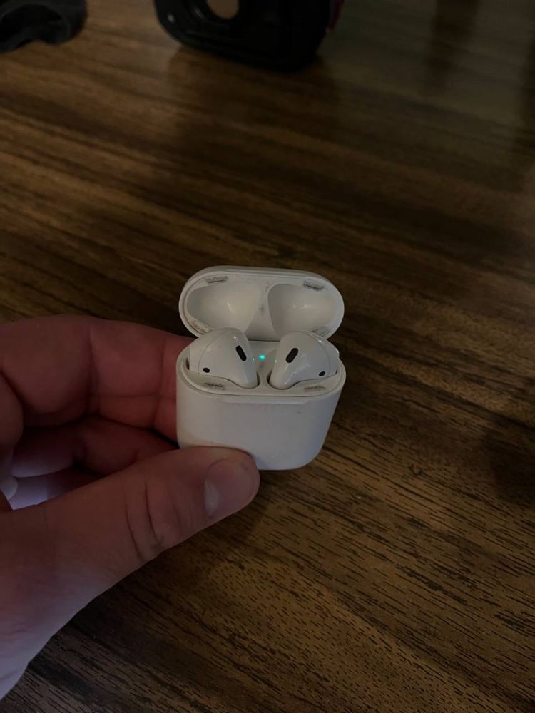 AirPods 1 оригинал