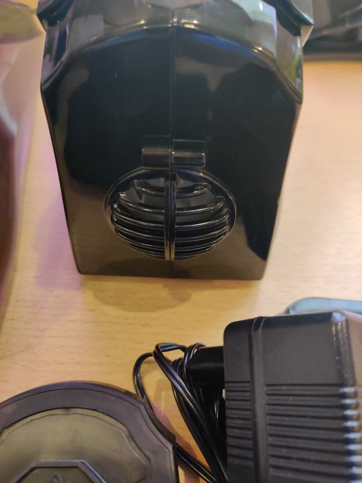 Пылесос, моющий, аккумуляторный, собирающий воду