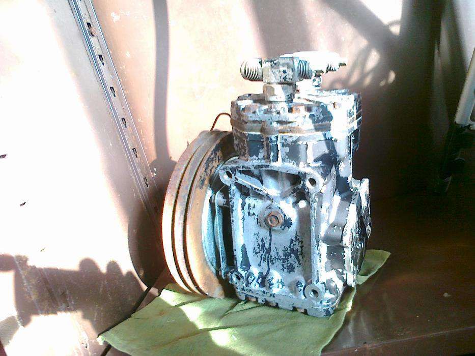 Compressor de AR CONDICIONADO original dos MERCEDES W123