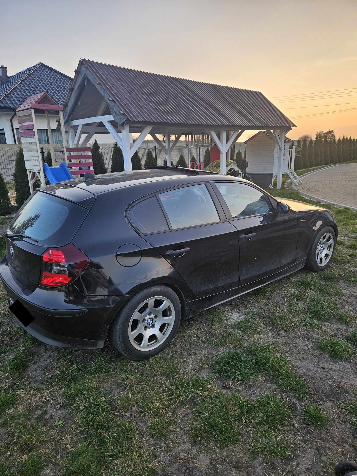 Sprzedam Bmw 116i E87 2005r