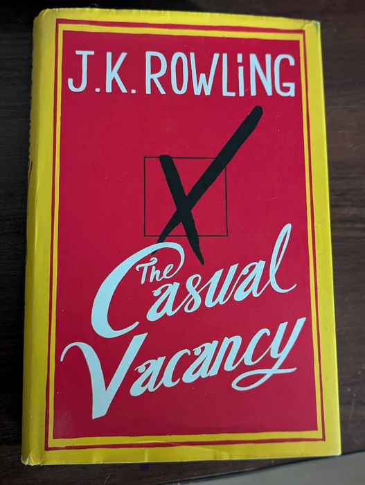 Книга англійською The Casual Vacancy, Joanne Rowling